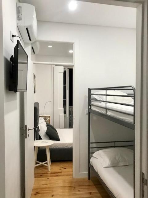 Your Home In Bairro Alto Lissabon Exterior foto