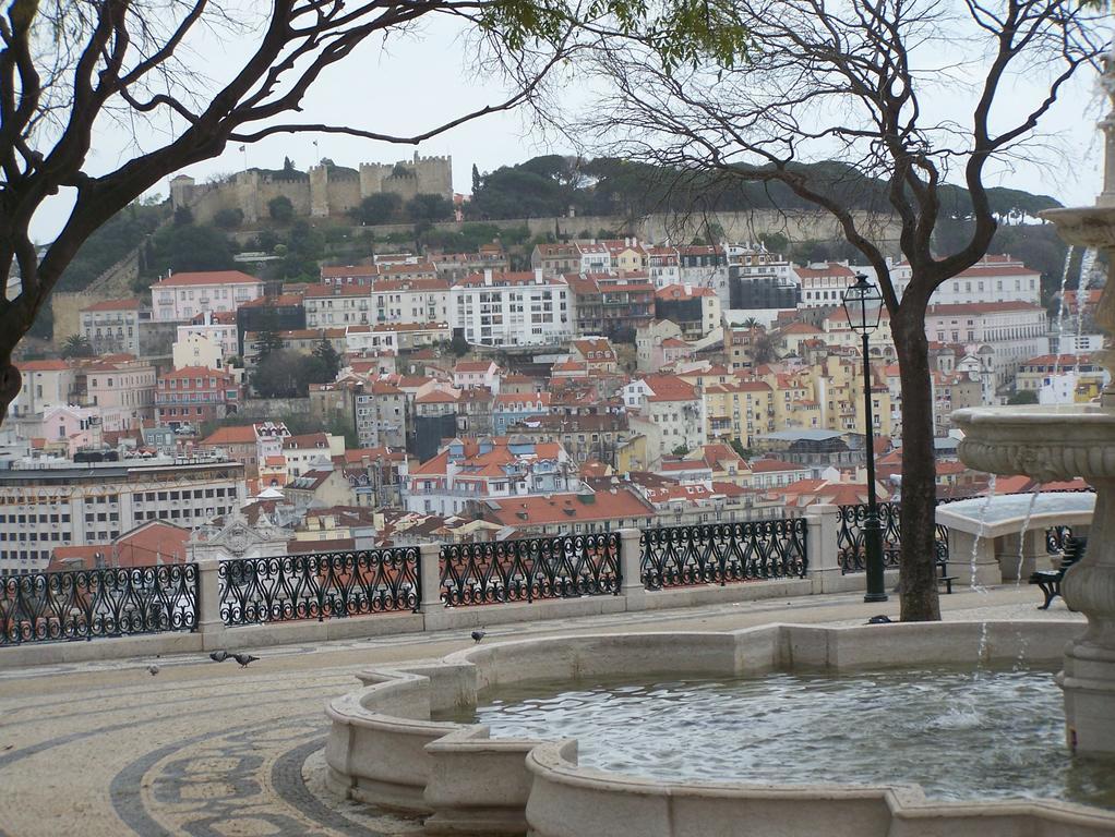 Your Home In Bairro Alto Lissabon Zimmer foto