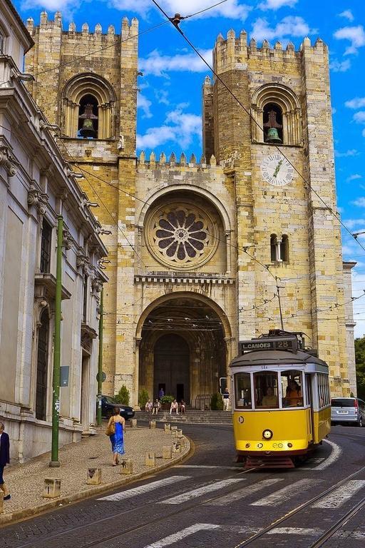 Your Home In Bairro Alto Lissabon Exterior foto